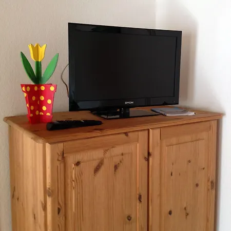 Abelia Gaestehaeuser * Helmstedt