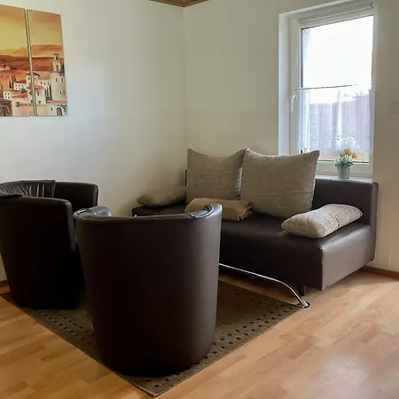 Abelia Gaestehaeuser